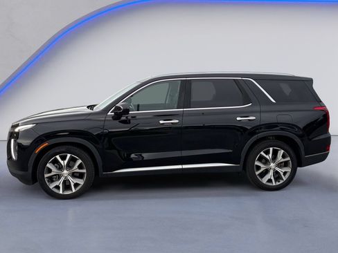 Used 2022 Hyundai Palisade SEL w/ Premium Package FWD image 3