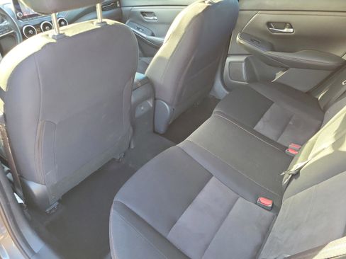 Certified 2023 Nissan Sentra SR image 13