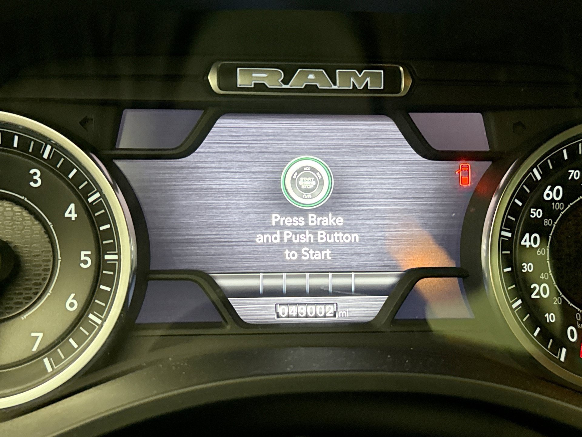 Used 2023 RAM 1500 Big Horn AWD/4WD image 10