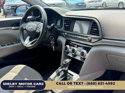 Used 2019 Hyundai Elantra SEL FWD image 14