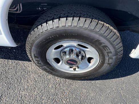 Used 2020 GMC Savana 3500 LT w/ LT Preferred Equipment Group image 7