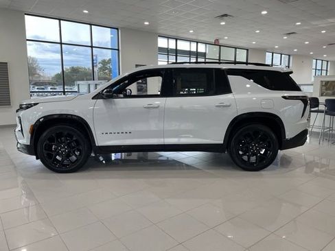 New 2026 Chevrolet Traverse RS w/ LPO, Floor Liner Package image 2