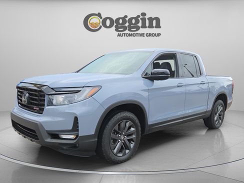 Used 2023 Honda Ridgeline Sport image 1