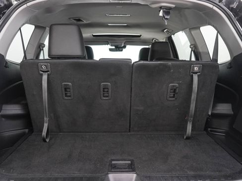 Used 2021 Honda Pilot Black Edition image 9