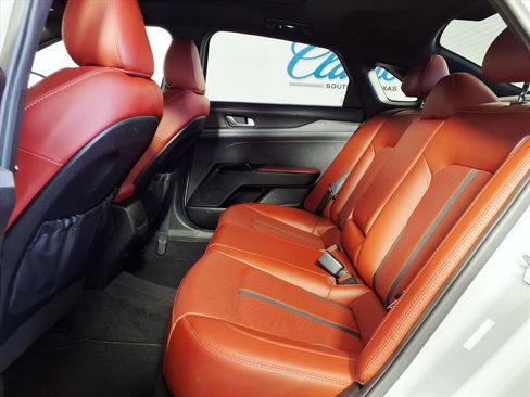 Used 2022 Kia K5 GT-Line w/ GT-Line FWD Premium Package image 8