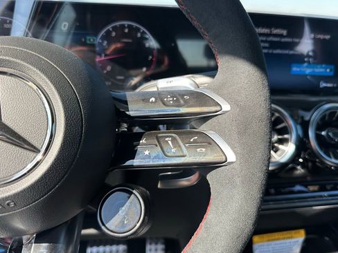 New 2025 Mercedes-Benz GLA 35 AMG 4MATIC image 20