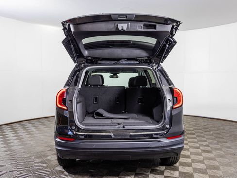 Used 2023 GMC Terrain SLE w/ Driver Convenience Package FWD image 43
