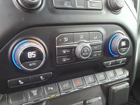 Used 2023 Chevrolet Silverado 2500 LTZ w/ Gooseneck/5TH Wheel Package image 15