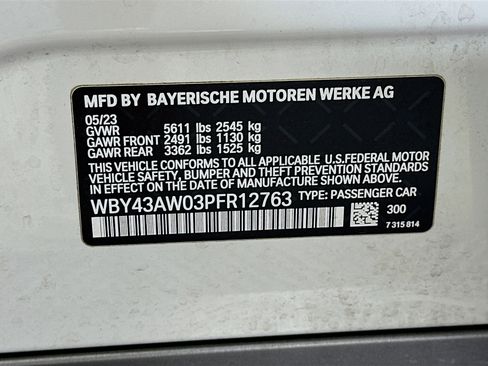Used 2023 BMW i4 eDrive35 RWD image 12