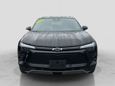 Used 2024 Chevrolet Blazer EV LT image 2