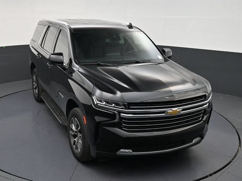 Used 2022 Chevrolet Tahoe LT w/ Luxury Package RWD image 17