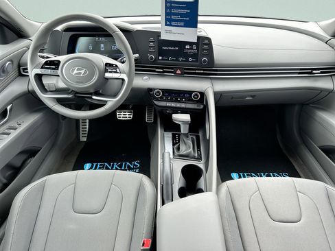New 2026 Hyundai Elantra Sport FWD image 19