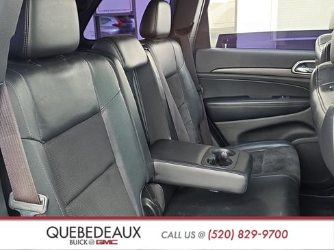Used 2017 Jeep Grand Cherokee Altitude image 24