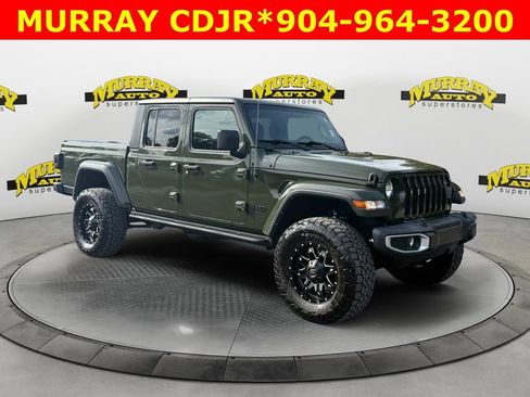 Used 2022 Jeep Gladiator Sport image 7
