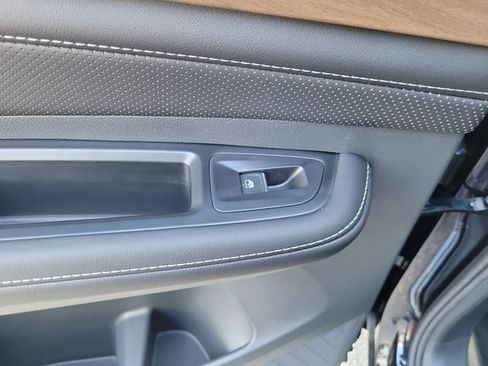 Certified 2026 Volkswagen Atlas SE AWD/4WD image 20