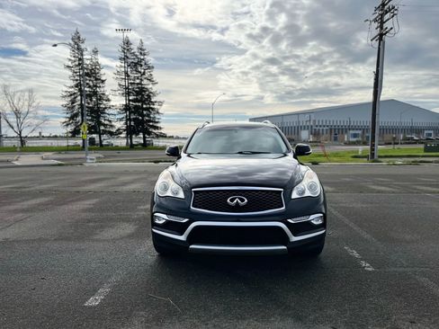 Used 2017 INFINITI QX50 AWD w/ Premium Plus Package image 2