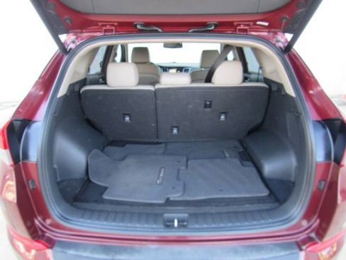 Used 2016 Hyundai Tucson Limited w/ Option Group 03 image 28