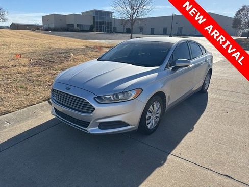Used 2013 Ford Fusion S image 6