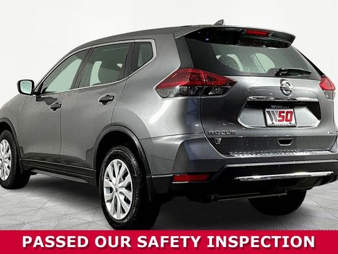 Used 2018 Nissan Rogue S image 4