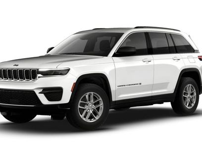 New 2026 Jeep Grand Cherokee Laredo