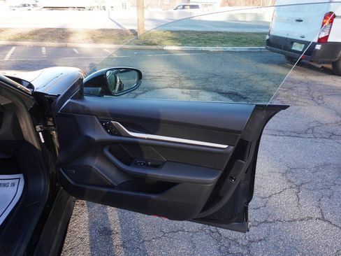 Used 2023 Porsche Taycan 4 Cross Turismo image 29