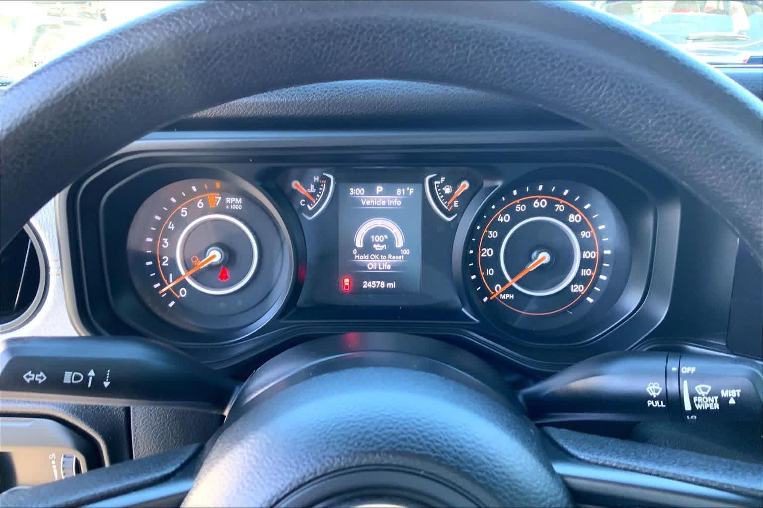 Used 2025 Jeep Gladiator Sport AWD/4WD image 22