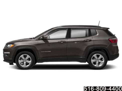 Used 2018 Jeep Compass Latitude w/ Popular Equipment Group AWD/4WD image 7