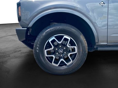 Used 2023 Ford Bronco Outer Banks AWD/4WD image 9