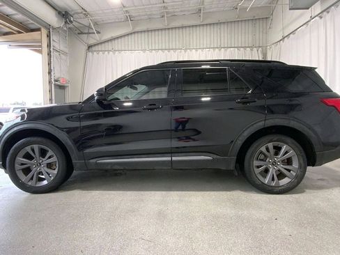 Used 2023 Ford Explorer XLT w/ Equipment Group 202A RWD image 26