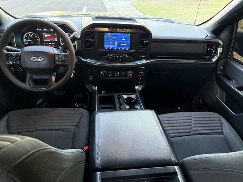 Used 2021 Ford F150 XL w/ STX Appearance Package RWD image 4