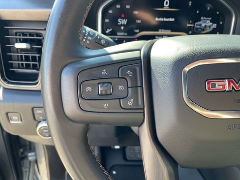 Used 2024 GMC Sierra 2500 AT4 w/ AT4 Premium Plus Package image 17