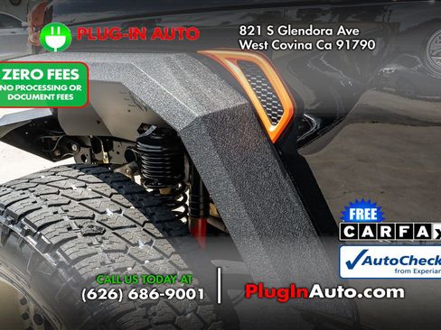 Used 2023 Jeep Gladiator Sport AWD/4WD image 9