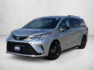 Used 2021 Toyota Sienna XSE w/ XSE Plus Package video 1