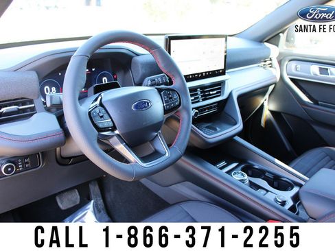 Used 2025 Ford Explorer ST-Line w/ Premium Package RWD image 21