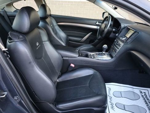 Used 2011 INFINITI G37 Journey w/ Premium Pkg image 12