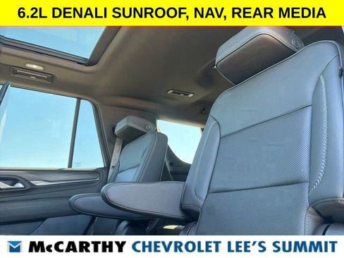 Used 2021 GMC Yukon Denali w/ Denali Premium Package image 49