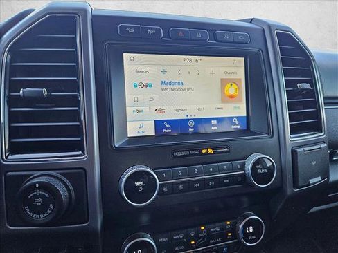 Used 2021 Ford Expedition Platinum image 14