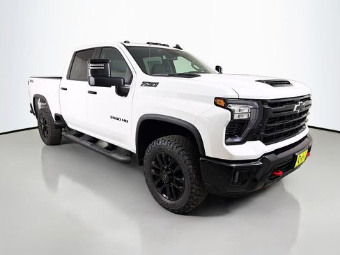 New 2026 Chevrolet Silverado 3500 LT w/ Trail Boss Package AWD/4WD image 3