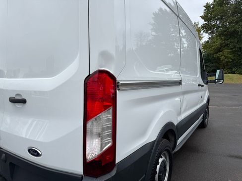 Used 2017 Ford Transit 150 130 Medium Roof image 11