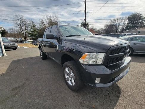 Used 2015 RAM 1500 Express image 3