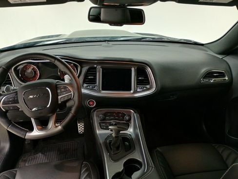 Used 2017 Dodge Challenger SRT Hellcat image 13