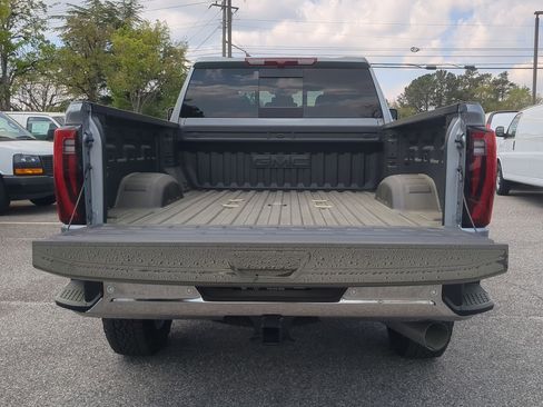 New 2026 GMC Sierra 2500 SLT w/ SLT Premium Package image 27