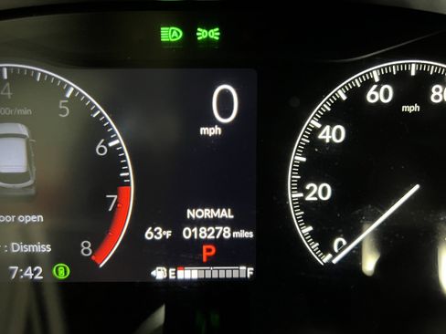 Used 2023 Honda HR-V Sport image 11