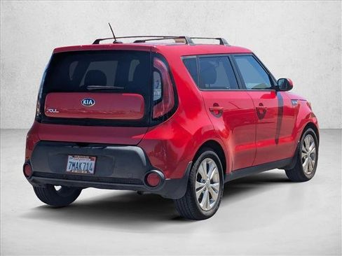 Used 2015 Kia Soul + FWD image 5