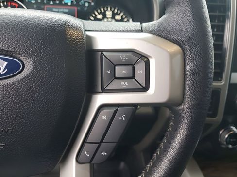 Used 2019 Ford F150 Lariat w/ Equipment Group 502A Luxury image 34