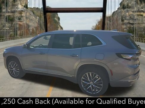 New 2026 Buick Enclave Avenir w/ Super Cruise Package FWD image 6