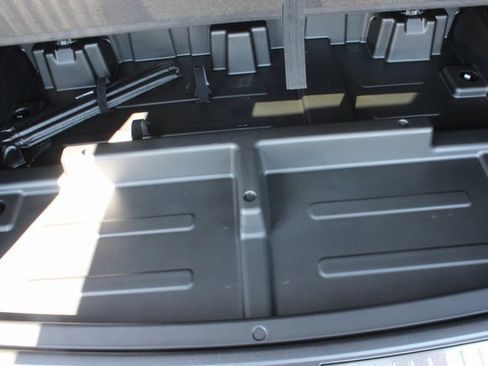 New 2025 GMC Yukon XL Denali w/ Sun & Power Step Package image 62