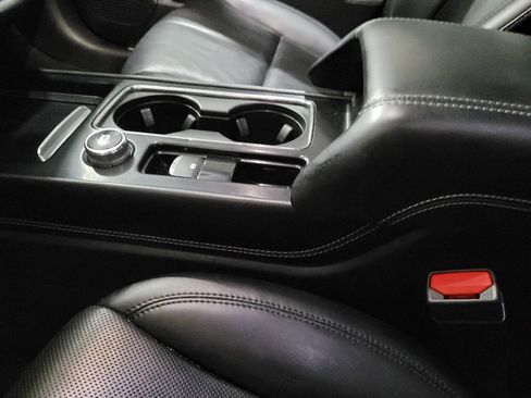 Used 2022 Lincoln Corsair AWD w/ Premium Package image 26