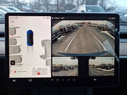 Used 2023 Tesla Model 3 Standard Range image 30