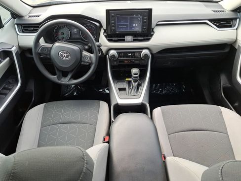 Certified 2022 Toyota RAV4 XLE image 11